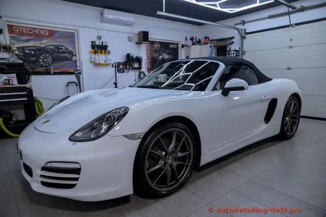 PORSCHE BOXSTER